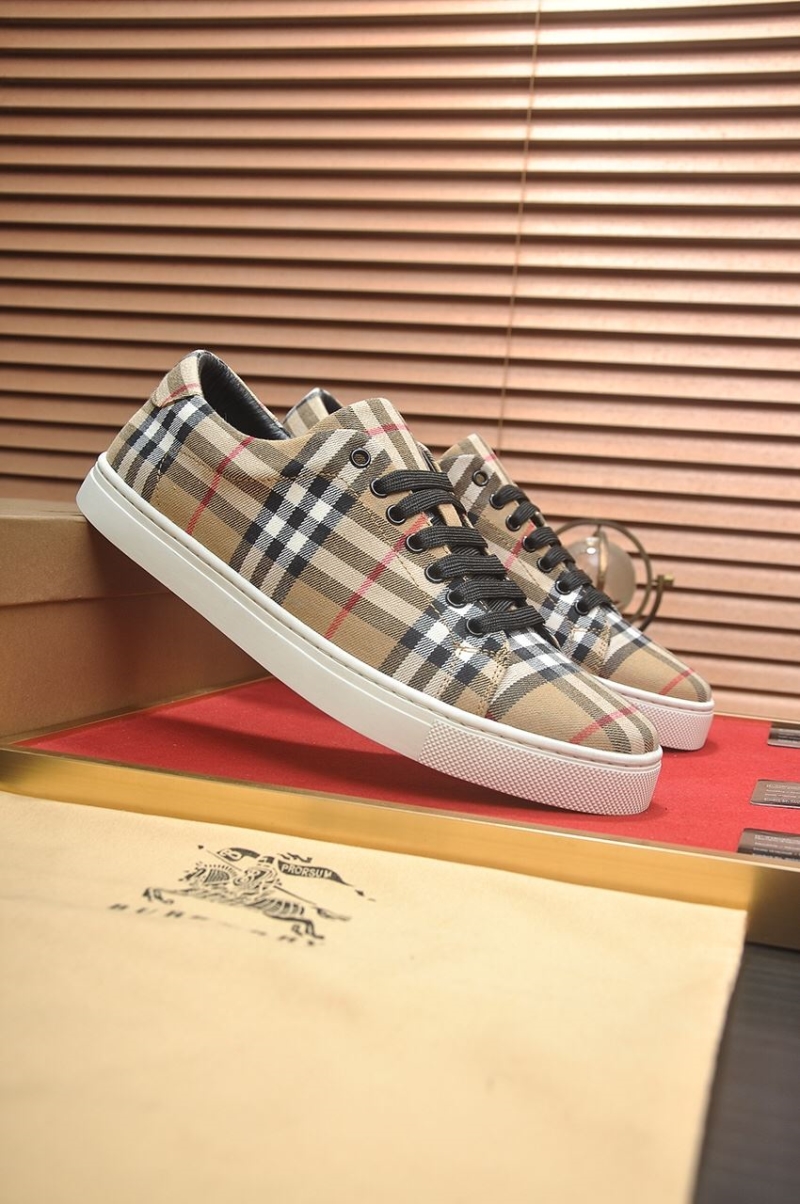 Burberry Sneakers